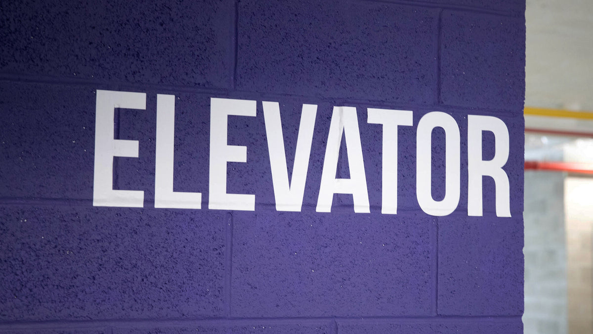Vinyl-Signage – Sign Guys NYC